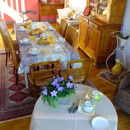Privatunterkunft Ty Annick